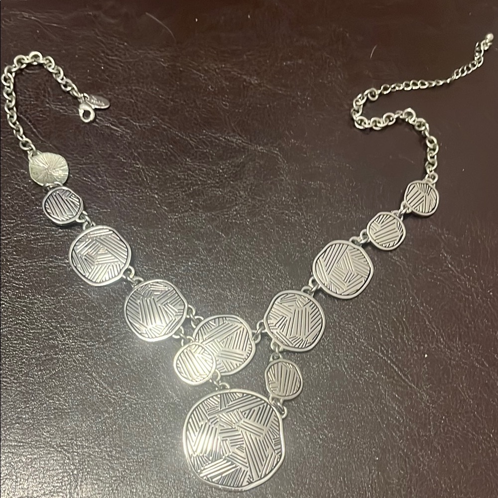 Silver Geometric Necklace